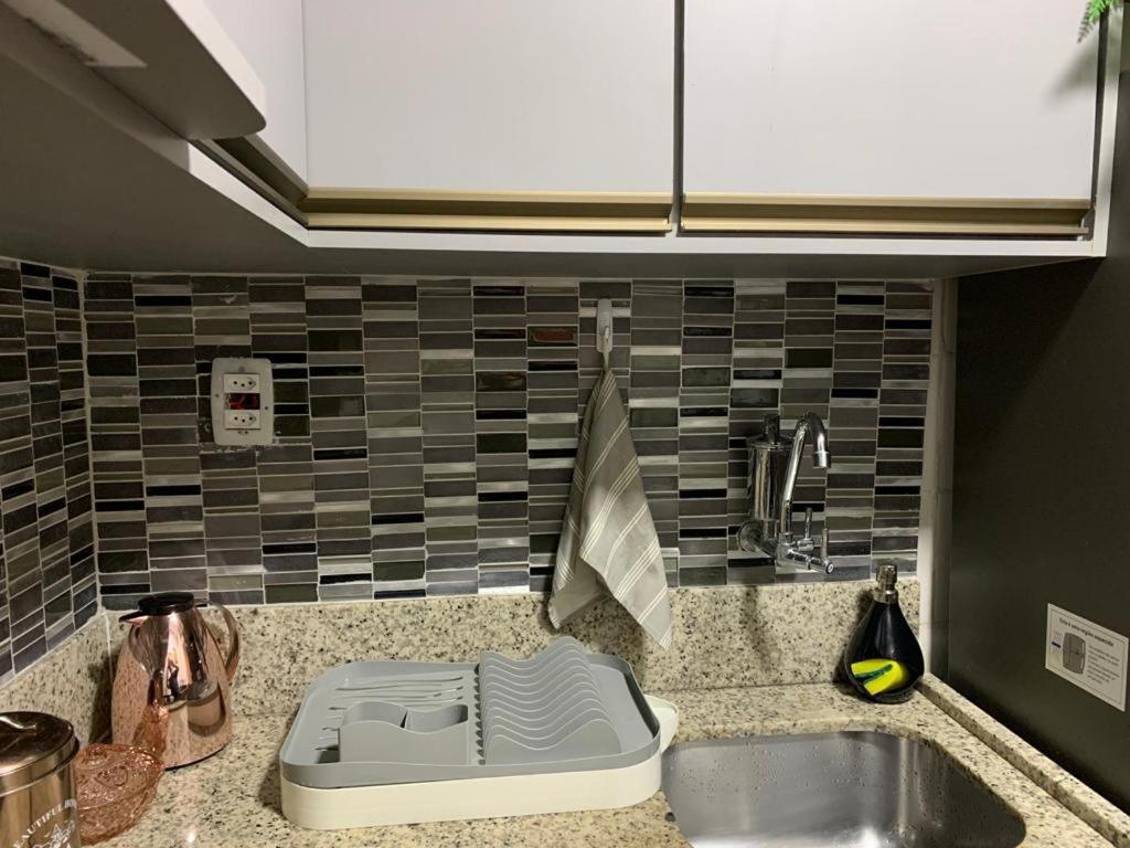 Maravilhoso Apartamento 2 Quartos Com Ofuro Porto Da Barra Salvador Summer Barra Flat ภายนอก รูปภาพ